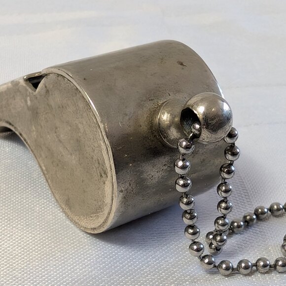 BOY SCOUTS METAL WHISTLE VINTAGE RETRO FRATERNAL ORIGINAL SCOUT TROOP CAMP WEAR - Picture 11 of 11